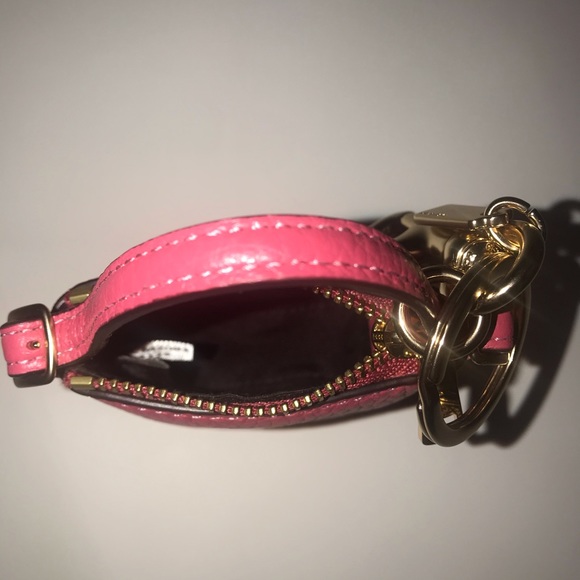 Cutest Bag Charm Keychain Coach Fuchsia 🌺 NWT - Picture 12 of 16